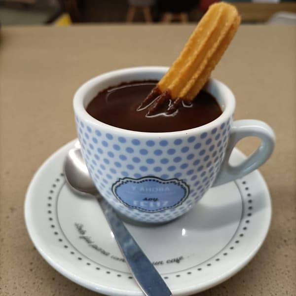 Chocolate con churros en Fene